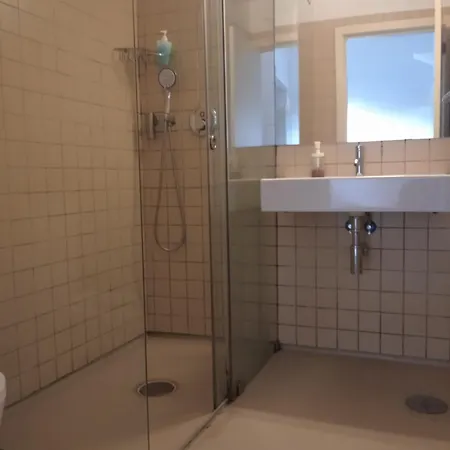 Metro Campanha דירה