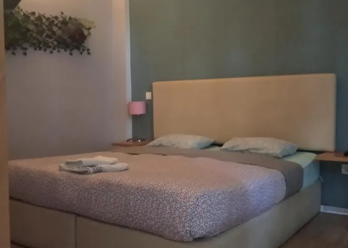 Apartment Metro Campanha *